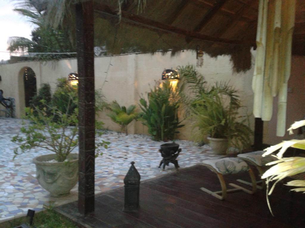 Mandinka Lodge Kololi Esterno foto