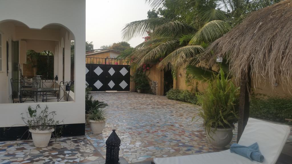 Mandinka Lodge Kololi Esterno foto