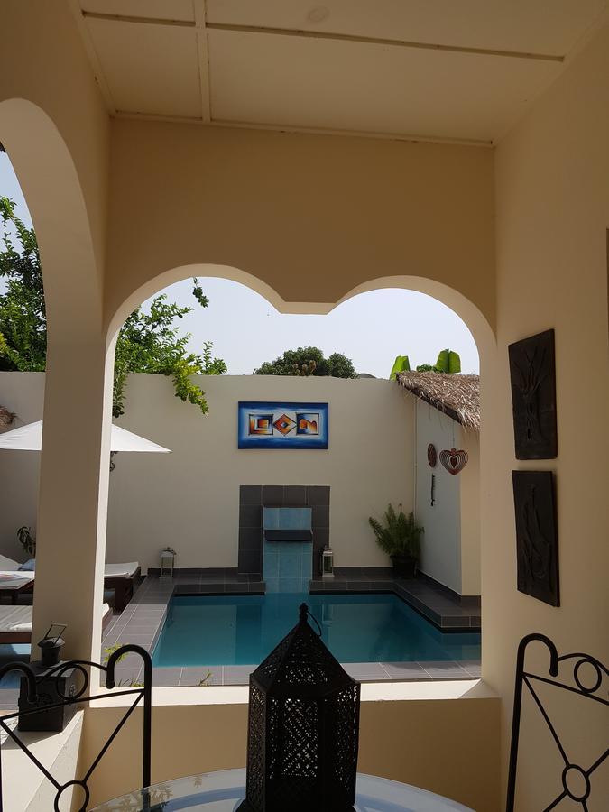 Mandinka Lodge Kololi Esterno foto